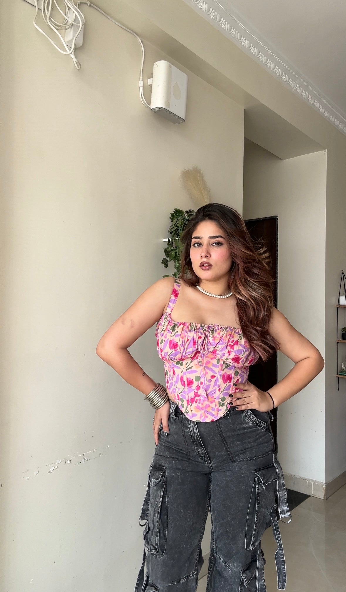Rosé Riot corset