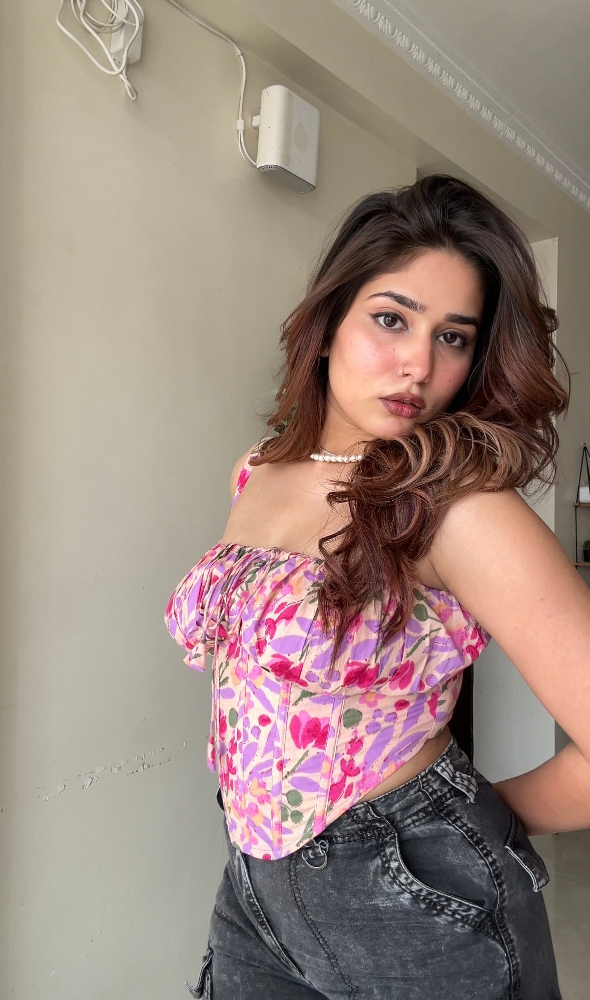 Rosé Riot corset