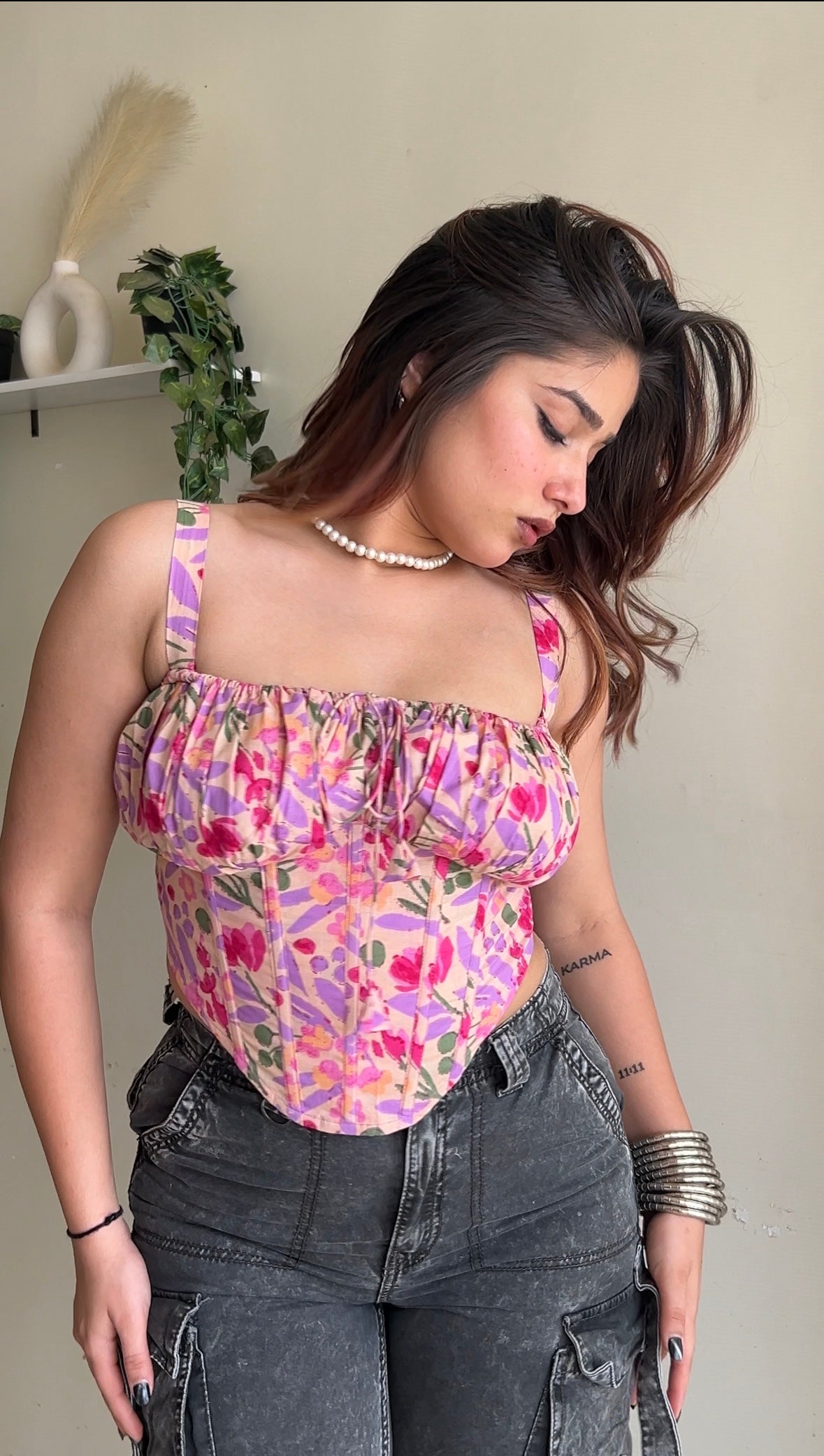 Rosé Riot corset