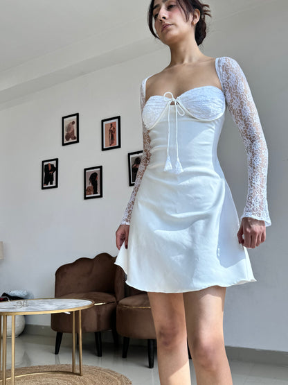 Lacy dress with tie up