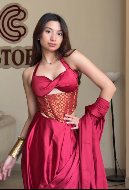 Laal mehfil saree