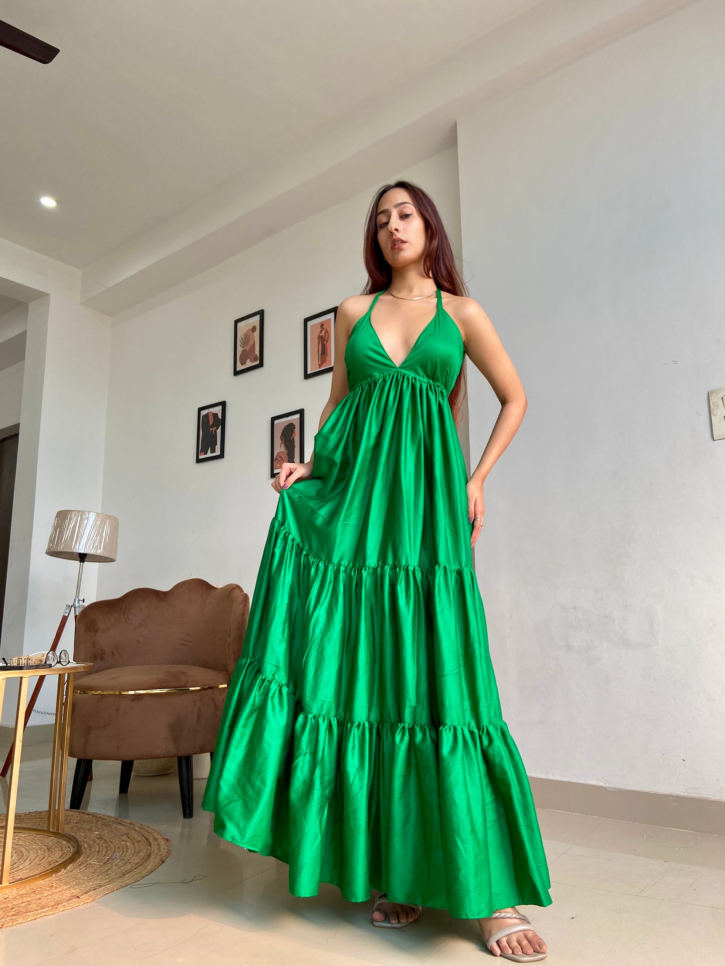 green dress